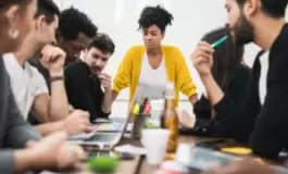 Brainstorming no RH: 4 formas de estimular a criatividade e a inovação