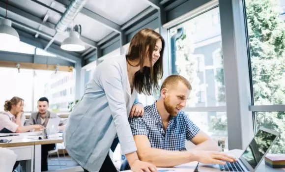 Conheça 5 tendências da educação corporativa e entenda como elas impactam nas empresas